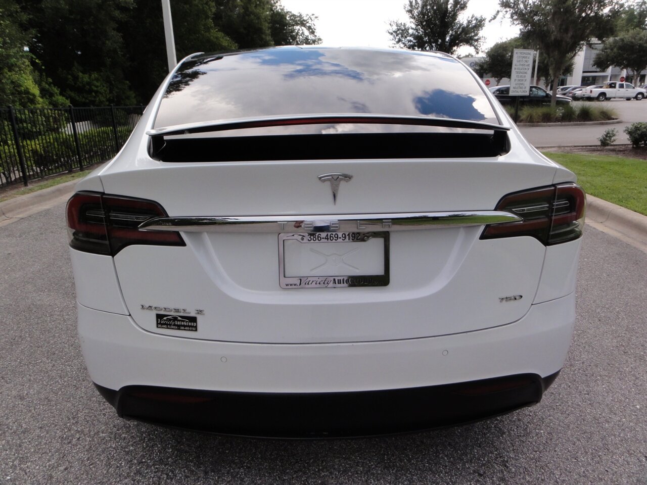 2018 Tesla Model X 75D Premium - Photo 14 - Deland, FL 32720
