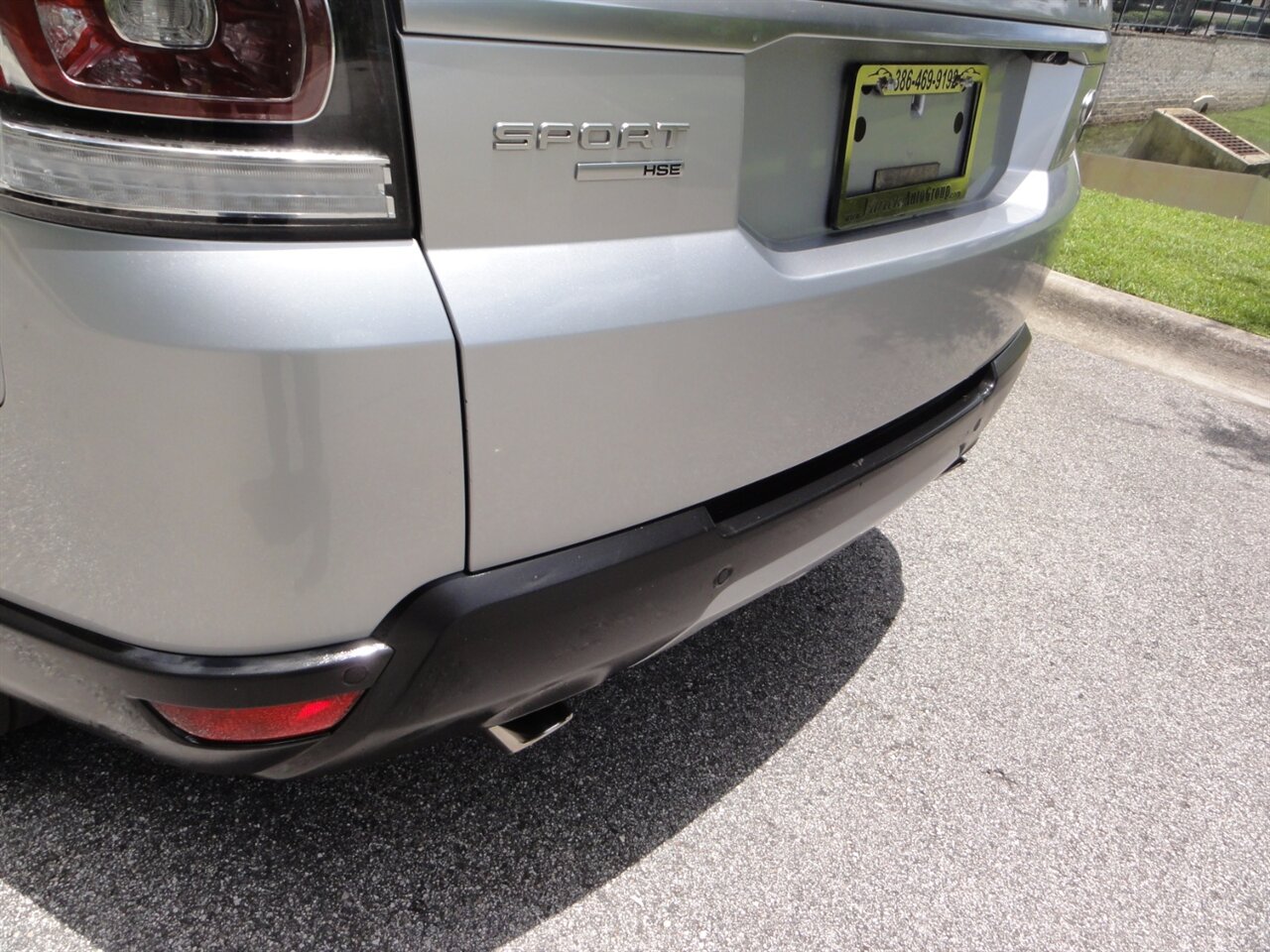 2017 Land Rover Range Rover Sport HSE Premium AWD - Photo 21 - Deland, FL 32720