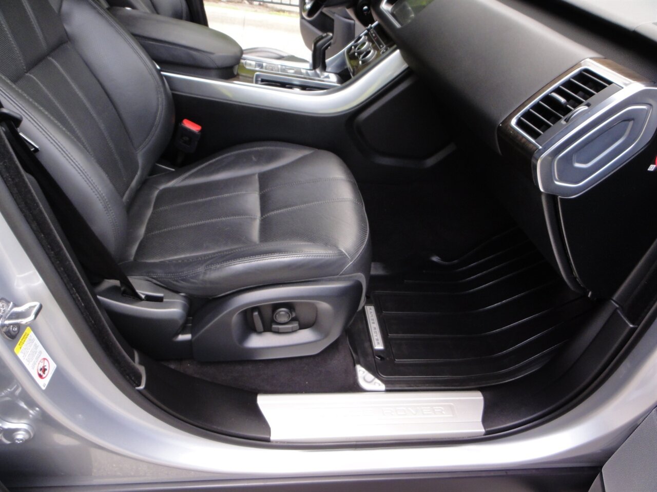 2017 Land Rover Range Rover Sport HSE Premium AWD - Photo 42 - Deland, FL 32720
