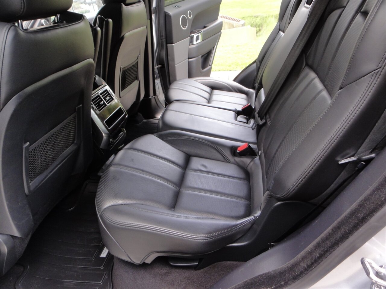 2017 Land Rover Range Rover Sport HSE Premium AWD - Photo 35 - Deland, FL 32720