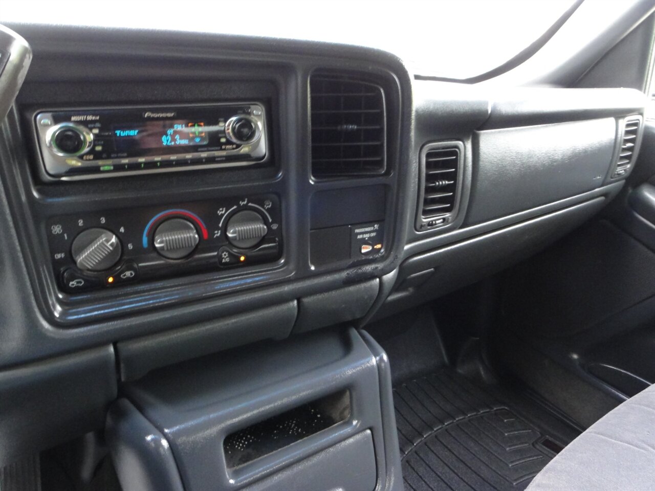2001 Chevrolet Silverado 1500 LS Style side - Photo 52 - Deland, FL 32720