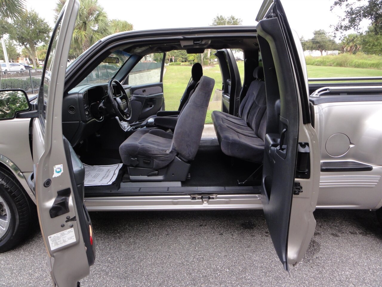 2001 Chevrolet Silverado 1500 LS Style side - Photo 16 - Deland, FL 32720