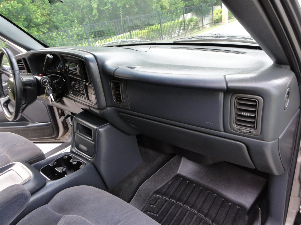 2001 Chevrolet Silverado 1500 LS Style side - Photo 46 - Deland, FL 32720