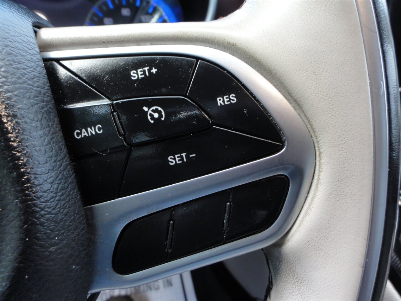 2020 Chrysler Pacifica Limited  Premium - Photo 53 - Deland, FL 32720