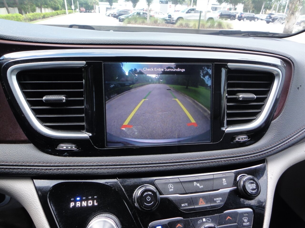 2020 Chrysler Pacifica Limited  Premium - Photo 58 - Deland, FL 32720