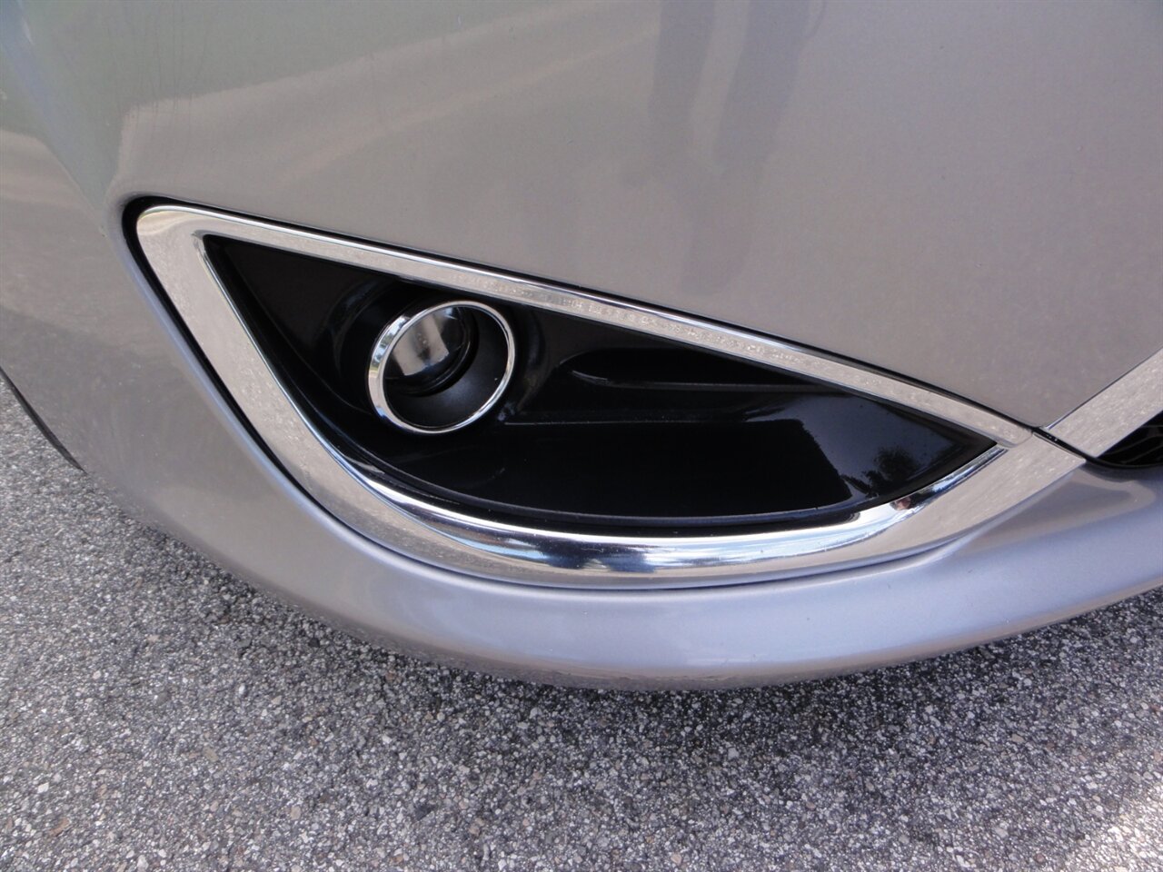 2020 Chrysler Pacifica Limited  Premium - Photo 8 - Deland, FL 32720