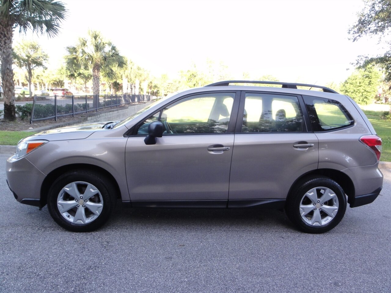 2015 Subaru Forester 2.5i Premium - Photo 16 - Deland, FL 32720