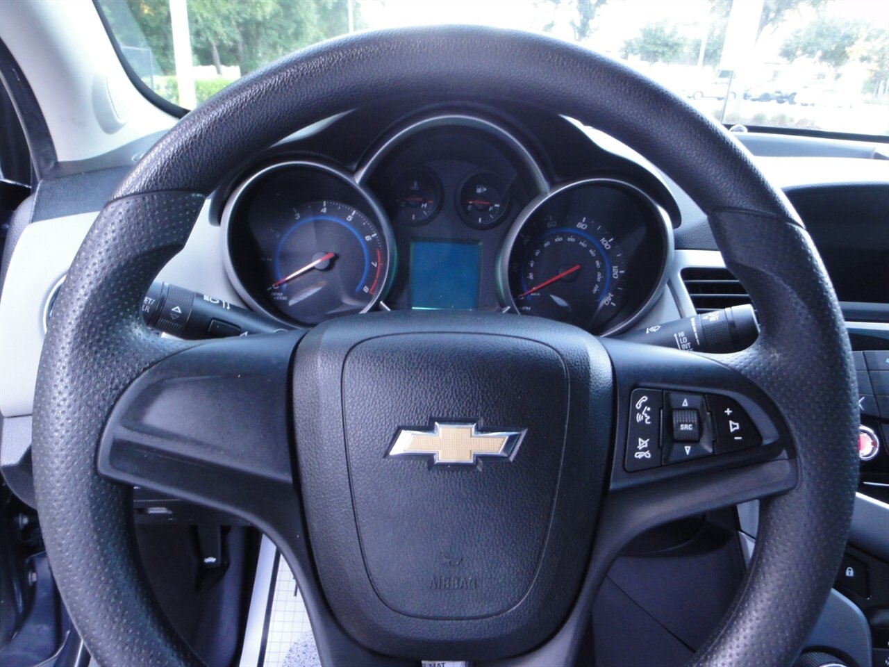 2013 Chevrolet Cruze LS Auto - Photo 40 - Deland, FL 32720