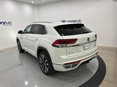 2021 Volkswagen Atlas Cross Sport 3.6L V6 SEL R-Line   - Photo 8 - Austin, TX 78753