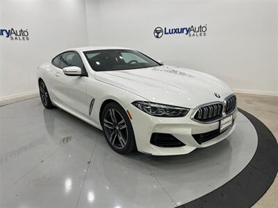 2023 BMW 8 Series 840i   - Photo 1 - Austin, TX 78753