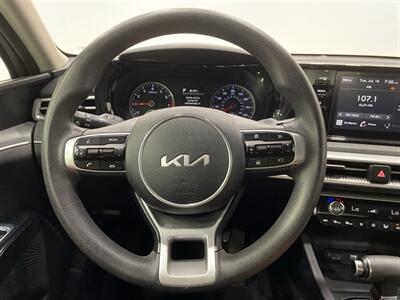 2022 Kia K5 LXS   - Photo 23 - Austin, TX 78753