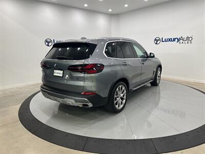 2024 BMW X5 xDrive40i   - Photo 6 - Austin, TX 78753