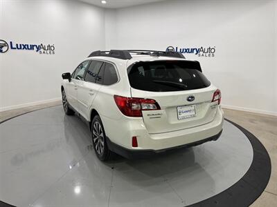 2017 Subaru Outback 2.5i Limited   - Photo 8 - Austin, TX 78753