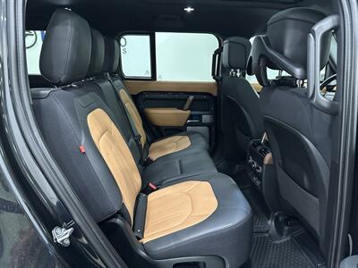 2023 Land Rover Defender X   - Photo 18 - Austin, TX 78753