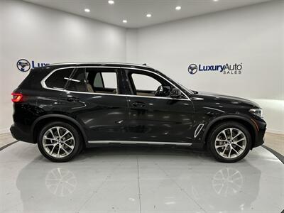 2021 BMW X5 xDrive40i   - Photo 5 - Austin, TX 78753