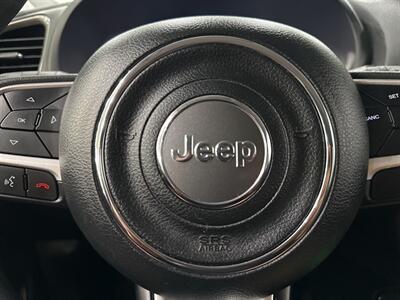 2023 Jeep Renegade Latitude   - Photo 22 - Austin, TX 78753