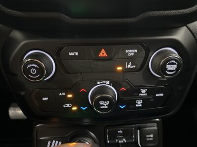 2023 Jeep Renegade Latitude   - Photo 26 - Austin, TX 78753