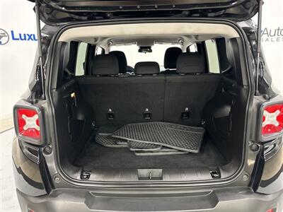 2023 Jeep Renegade Latitude   - Photo 36 - Austin, TX 78753