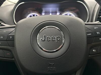 2020 Jeep Cherokee Trailhawk   - Photo 24 - Austin, TX 78753