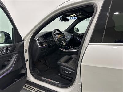 2023 BMW X5 sDrive40i   - Photo 10 - Austin, TX 78753