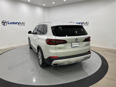 2023 BMW X5 sDrive40i   - Photo 8 - Austin, TX 78753