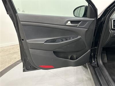 2021 Hyundai TUCSON SEL   - Photo 9 - Austin, TX 78753