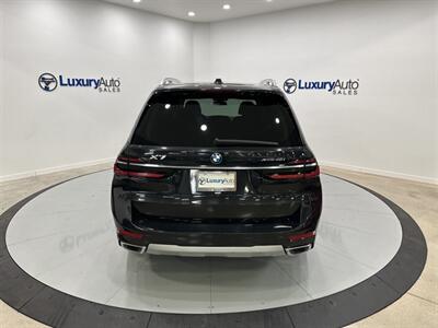 2023 BMW X7 xDrive40i   - Photo 7 - Austin, TX 78753