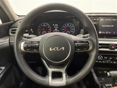 2022 Kia K5 LXS   - Photo 11 - Austin, TX 78753