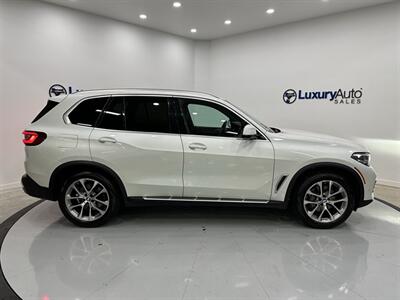 2022 BMW X5 xDrive40i   - Photo 5 - Austin, TX 78753