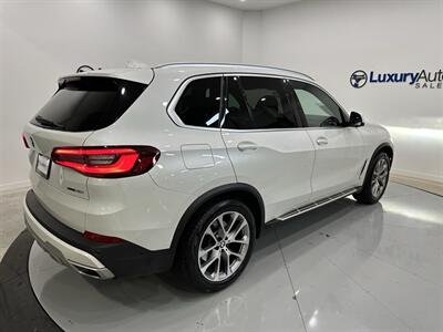 2022 BMW X5 xDrive40i   - Photo 8 - Austin, TX 78753