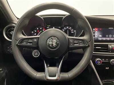 2020 Alfa Romeo Giulia   - Photo 22 - Austin, TX 78753