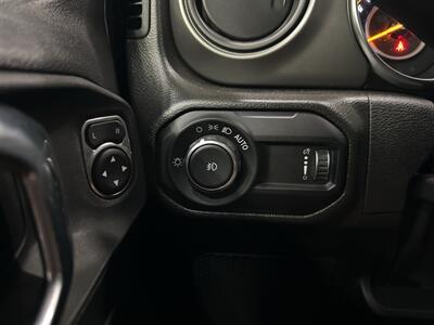 2023 Jeep Wrangler Sport S   - Photo 28 - Austin, TX 78753