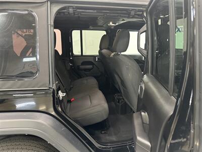 2023 Jeep Wrangler Sport S   - Photo 17 - Austin, TX 78753