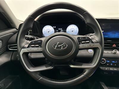 2023 Hyundai ELANTRA Limited   - Photo 17 - Austin, TX 78753