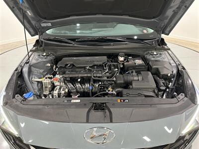 2023 Hyundai ELANTRA Limited   - Photo 34 - Austin, TX 78753