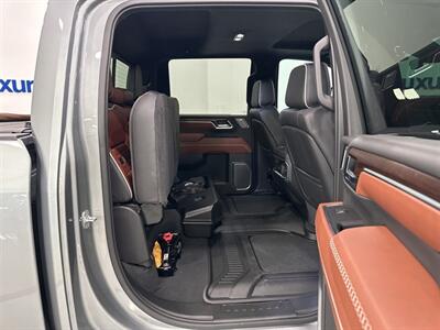 2025 GMC Sierra 2500HD Denali Ultimate   - Photo 16 - Austin, TX 78753