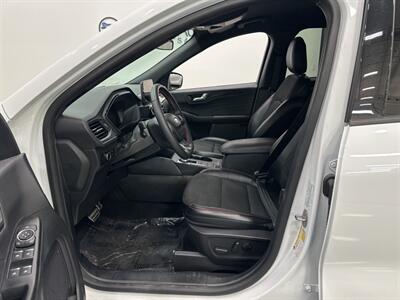 2023 Ford Escape ST-Line   - Photo 11 - Austin, TX 78753