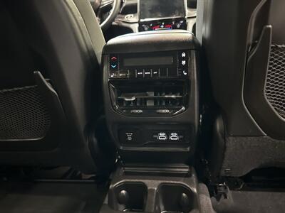 2021 Jeep Grand Cherokee L Limited   - Photo 16 - Austin, TX 78753