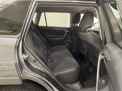 2023 Toyota RAV4 LE   - Photo 15 - Austin, TX 78753