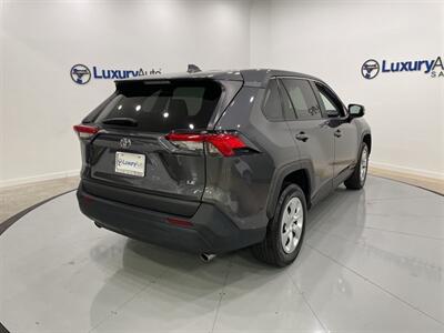 2023 Toyota RAV4 LE   - Photo 6 - Austin, TX 78753