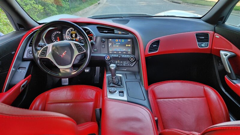 2014 Chevrolet Corvette Stingray Z51   - Photo 5 - Manassas, VA 20112