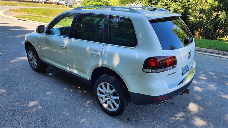 2008 Volkswagen Touareg 2 V8 FSI   - Photo 7 - Manassas, VA 20112