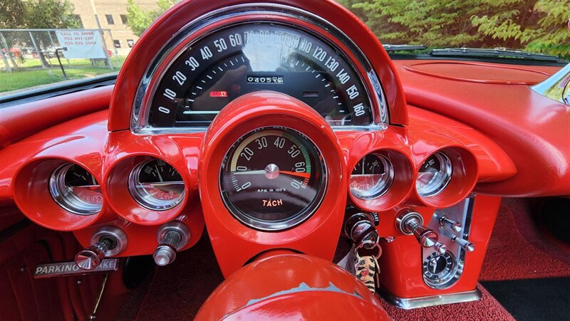 1962 Chevrolet Corvette Fuelie   - Photo 18 - Manassas, VA 20112