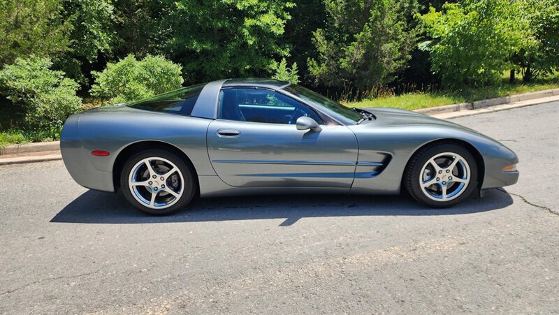 2003 Chevrolet Corvette   - Photo 2 - Manassas, VA 20112