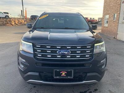 2017 Ford Explorer XLT   - Photo 2 - Roosevelt, UT 84066