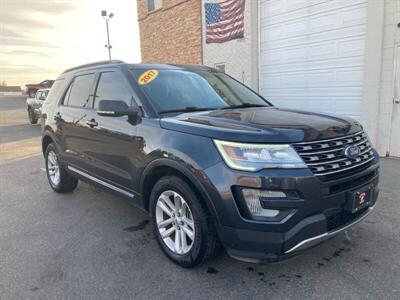 2017 Ford Explorer XLT   - Photo 4 - Roosevelt, UT 84066