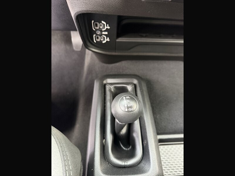 2024 RAM 3500 SLT - Photo 14 - Roosevelt, UT 84066
