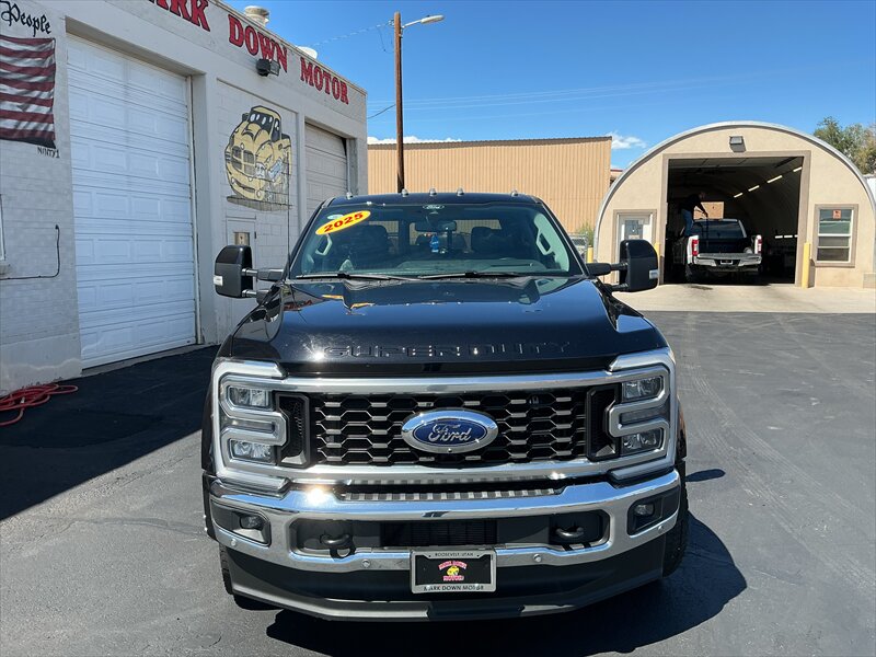 2025 Ford F-450 Super Duty Lariat - Photo 3 - Roosevelt, UT 84066