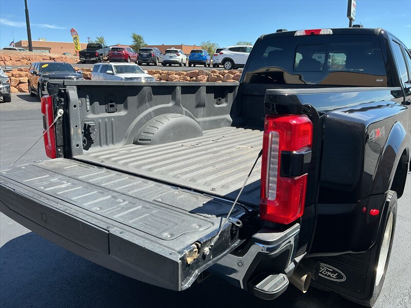 2025 Ford F-450 Super Duty Lariat - Photo 6 - Roosevelt, UT 84066