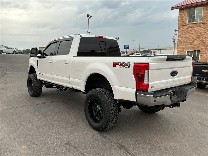 2017 Ford F-250 Lariat - Photo 4 - Roosevelt, UT 84066